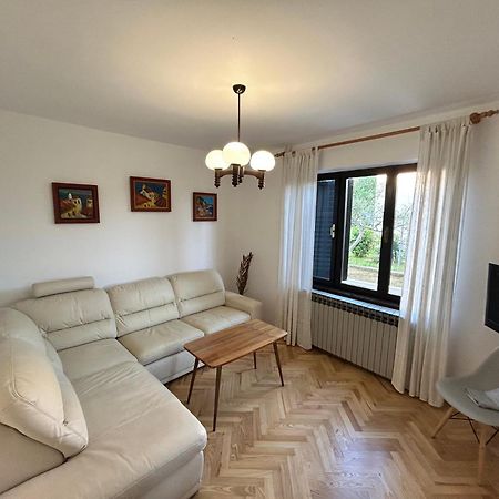 Apartman Mariolina Кърк Екстериор снимка