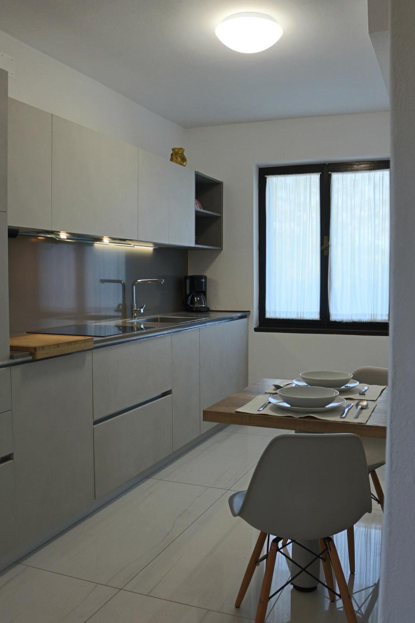Apartman Mariolina Кърк Екстериор снимка
