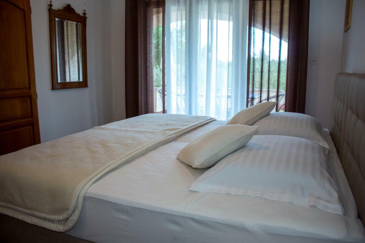 Apartman Mariolina Кърк Екстериор снимка